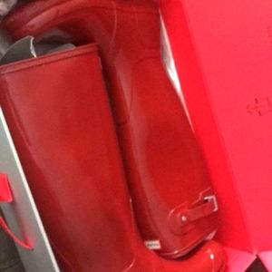 Hunter Rain Boot's "Tall Gloss"